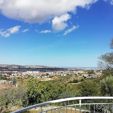 Margherita לינה וארוחת בוקר סן ג'יובאני טאטינו